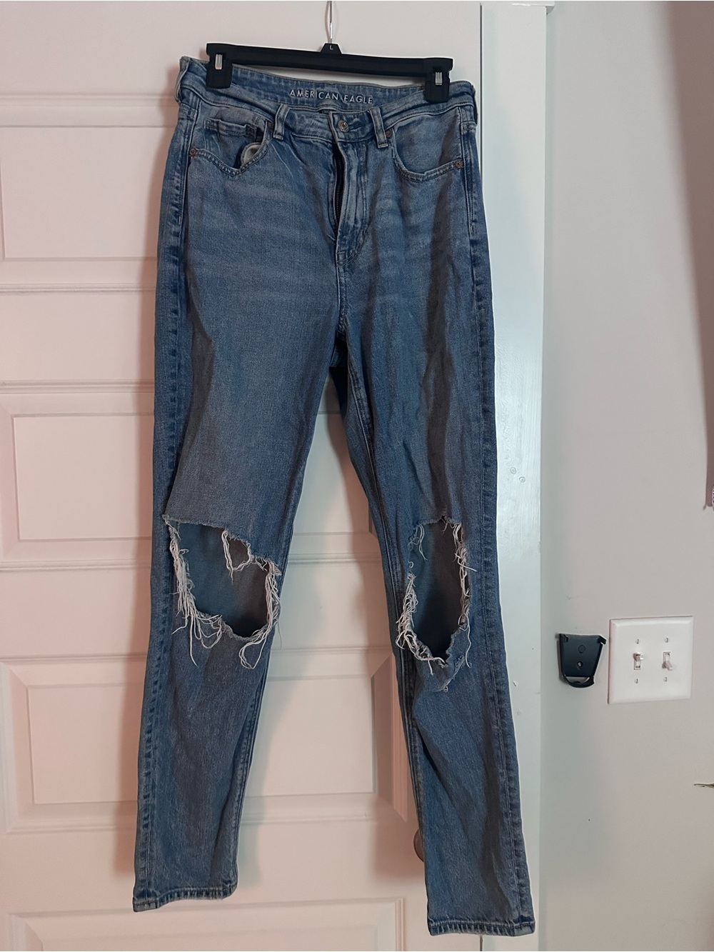 American Eagle Outfitters Light Blue High-Rise Jeans